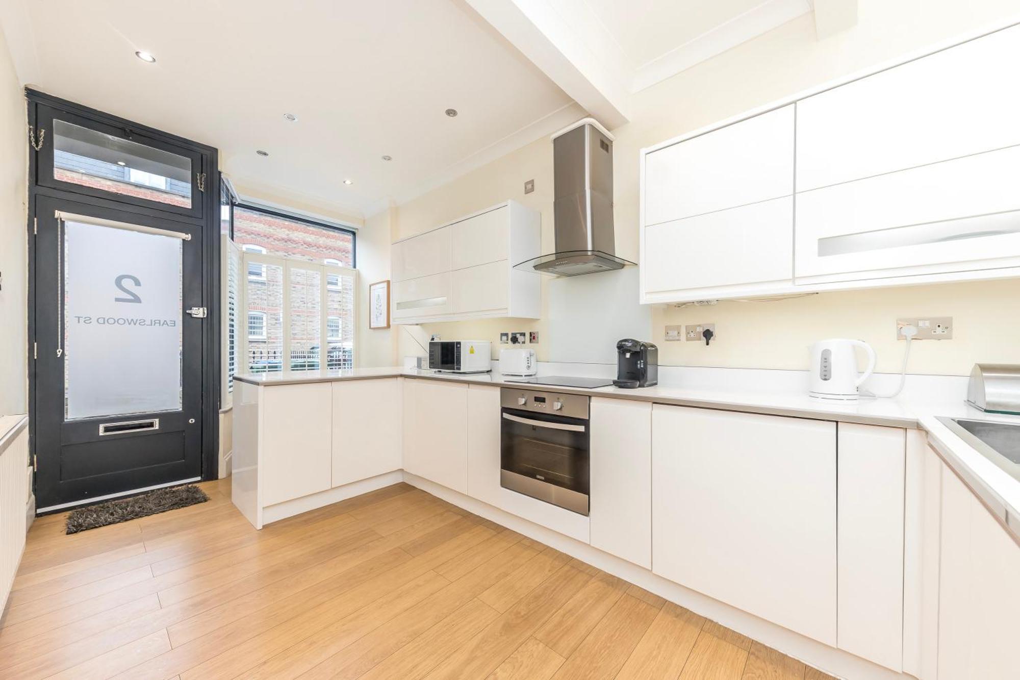 Stylish & Spacious 3 Bed Victorian House Sleeps Up To 7 - Near O2, Museums, Excel, Mazehill Station 12 Mins Direct Into London Bridge Экстерьер фото